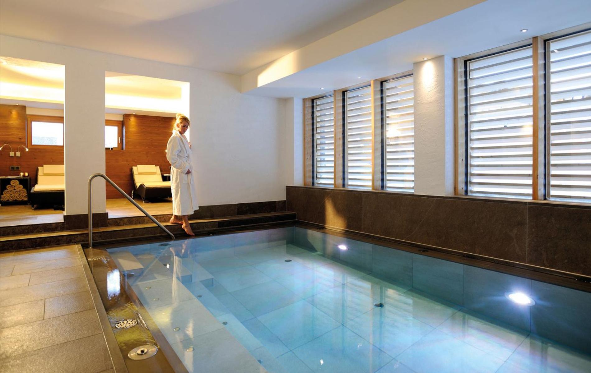 Zürs Bentleys House Mountain Residence מראה חיצוני תמונה