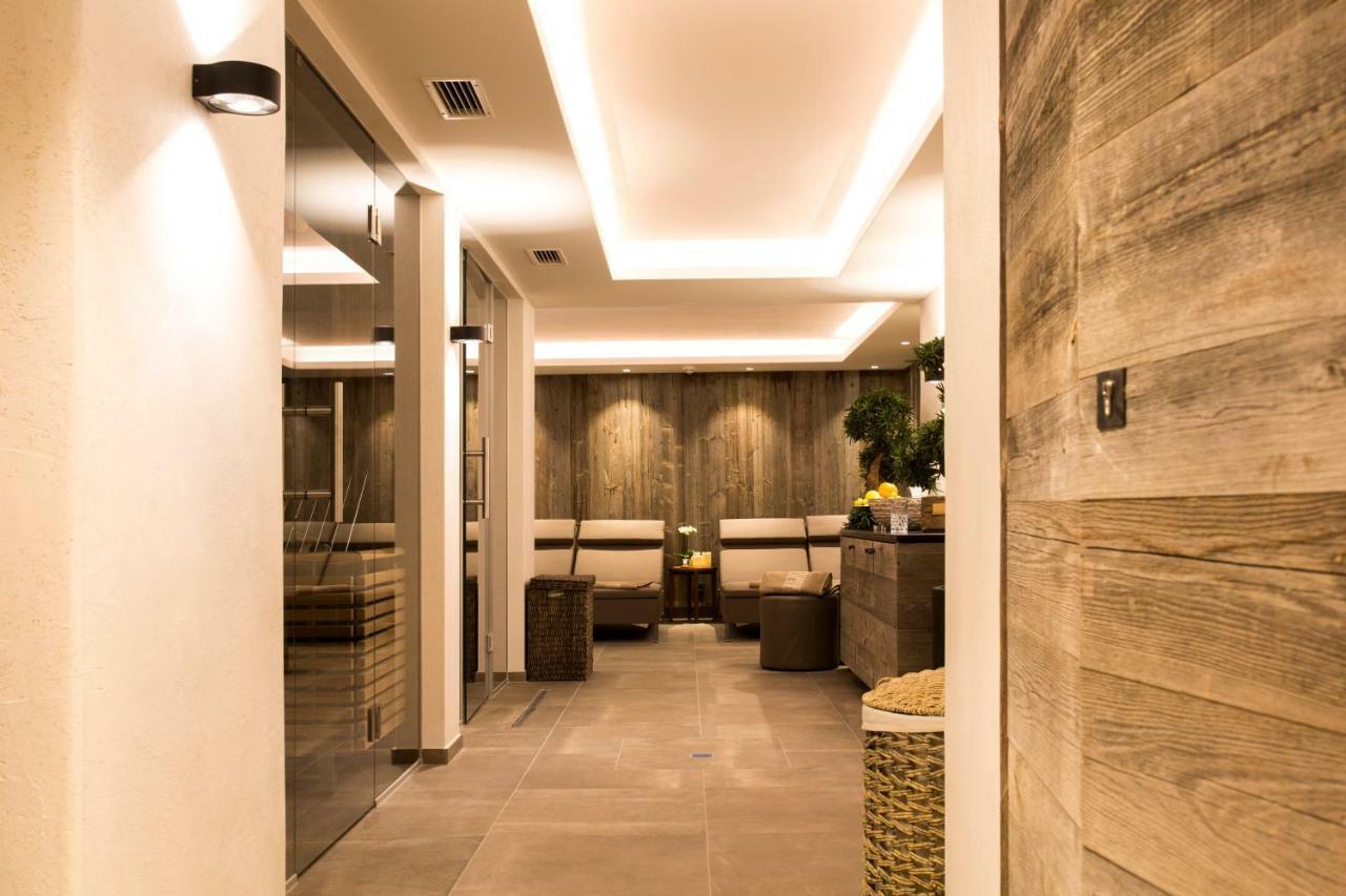 Zürs Bentleys House Mountain Residence מראה חיצוני תמונה